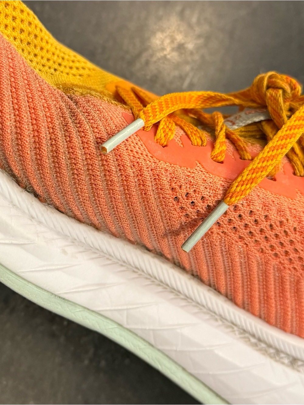 Hoka Carbon X 3 sneakers in the Radiant Yellow and Camellia colorway. - Picture 2 of 11